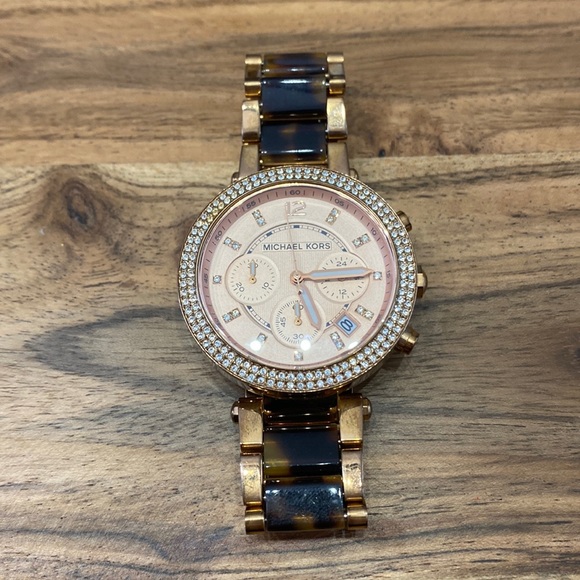 Michael Kors Women's Parker Rose Gold & Tortoise Watch - Picture 1 of 4